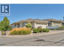 170 Stocks Crescent Unit# 185, penticton, British Columbia