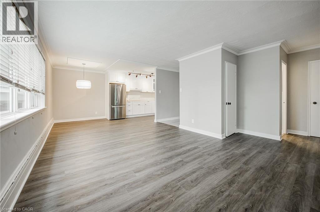 2052 Courtland Drive Unit# 202, Burlington, Ontario  L7R 1R8 - Photo 9 - 40762494