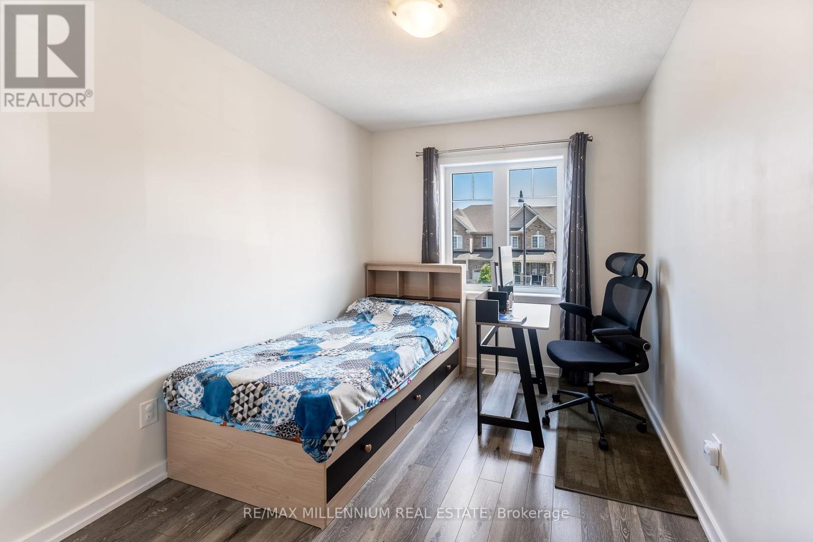 494 Queen Mary Drive, Brampton, Ontario  L7A 4N3 - Photo 26 - W12357363