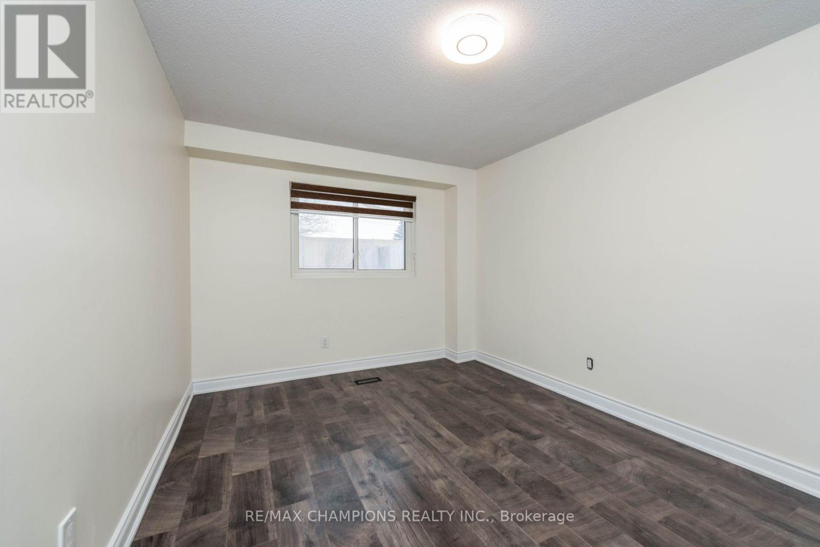 11 Crosswood Lane, Brampton, Ontario  L6V 3M1 - Photo 31 - W12357394