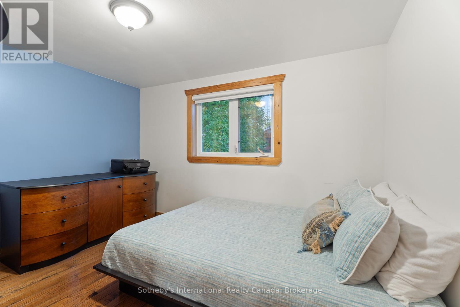 1111 Maplehurst Drive, Lake Of Bays, Ontario  P1H 2J6 - Photo 19 - X12357447