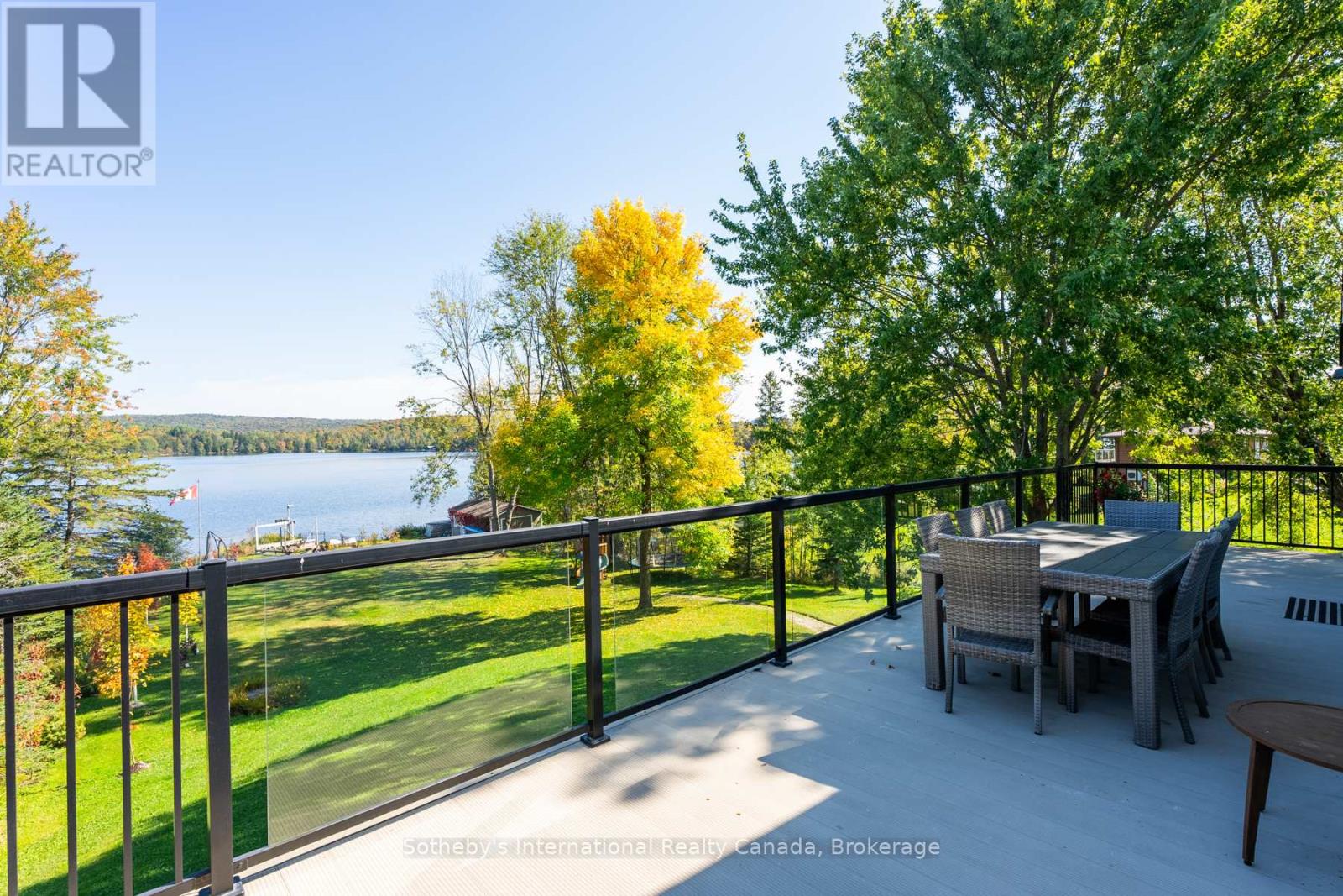 1111 Maplehurst Drive, Lake Of Bays, Ontario  P1H 2J6 - Photo 35 - X12357447