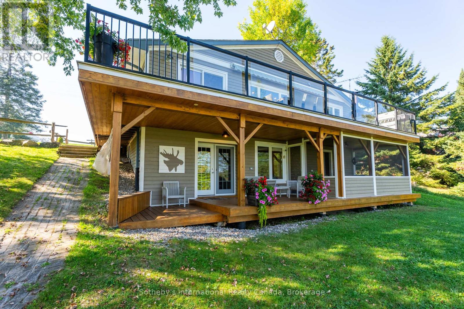 1111 Maplehurst Drive, Lake Of Bays, Ontario  P1H 2J6 - Photo 40 - X12357447