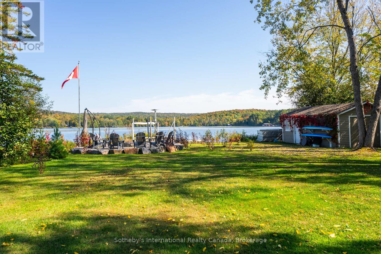1111 Maplehurst Drive, Lake Of Bays, Ontario  P1H 2J6 - Photo 44 - X12357447