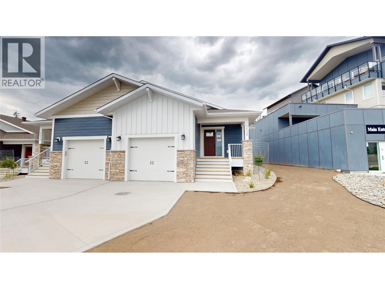 353 Legacy Lookout Unit# B, Cranbrook, British Columbia  V1C 0E4 - Photo 1 - 10360218