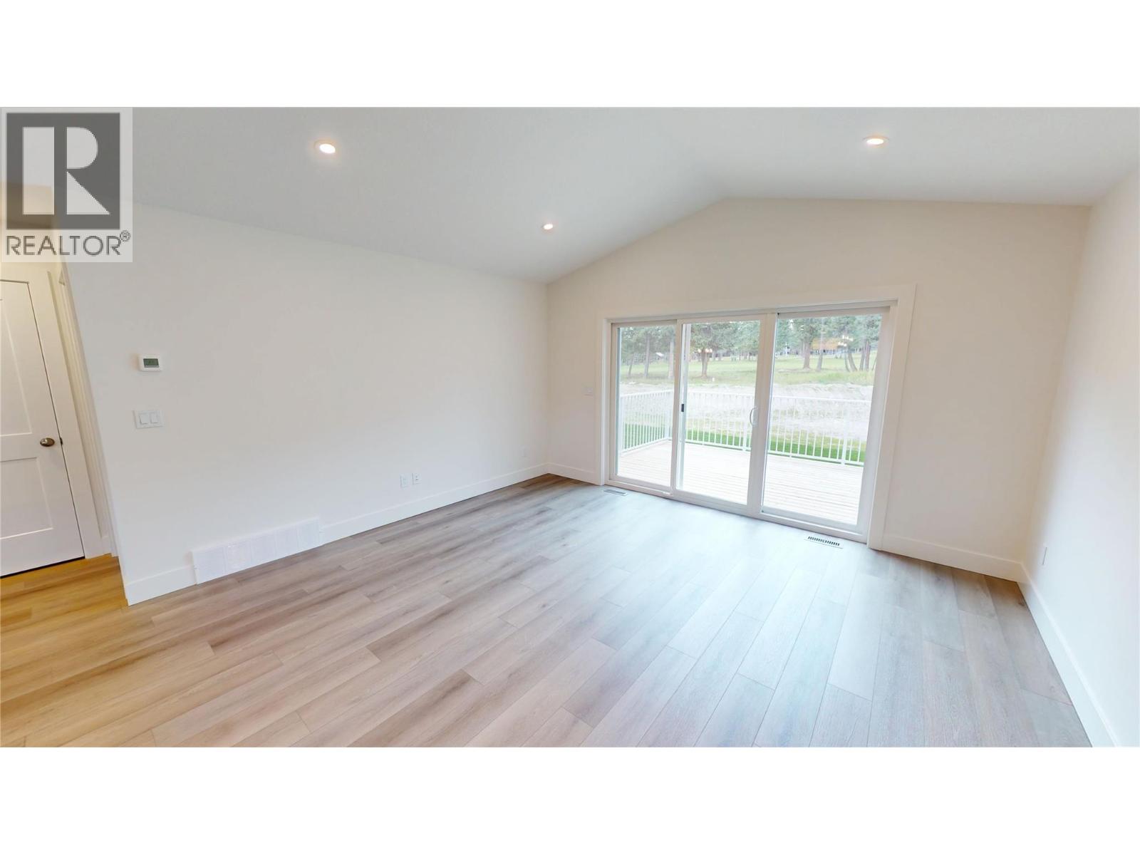 353 Legacy Lookout Unit# B, Cranbrook, British Columbia  V1C 0E4 - Photo 10 - 10360218