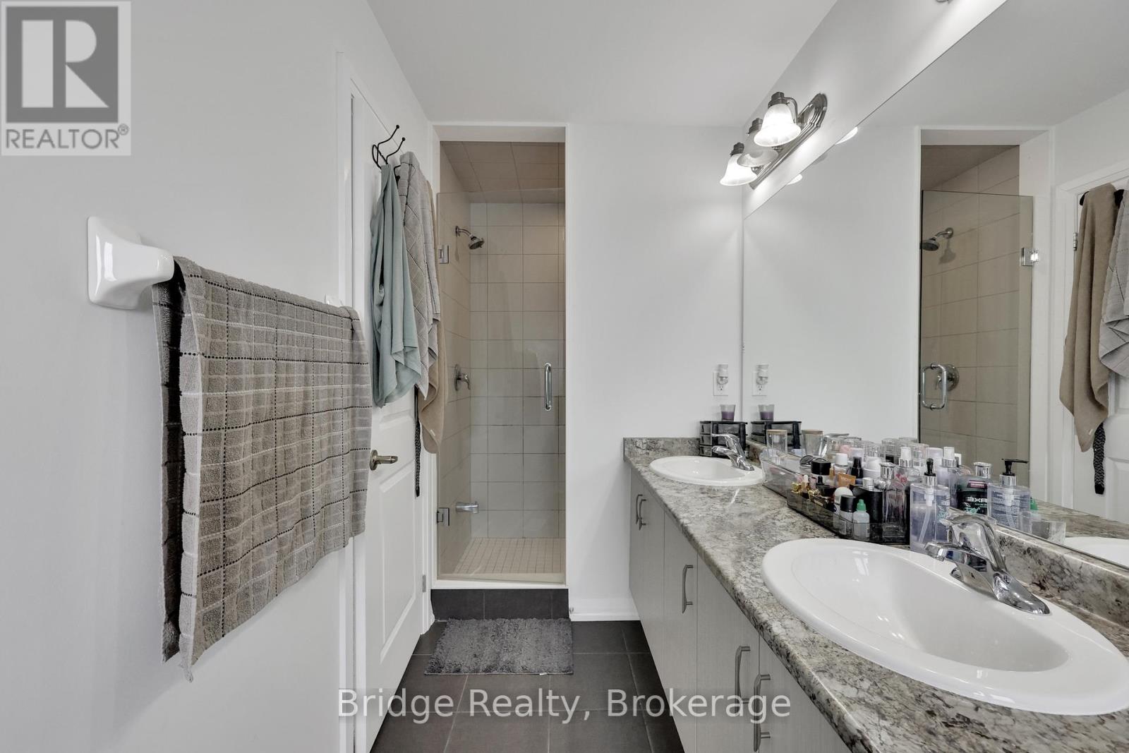 898 Sobeski Avenue, Woodstock, Ontario  N4T 0N7 - Photo 30 - X12357436
