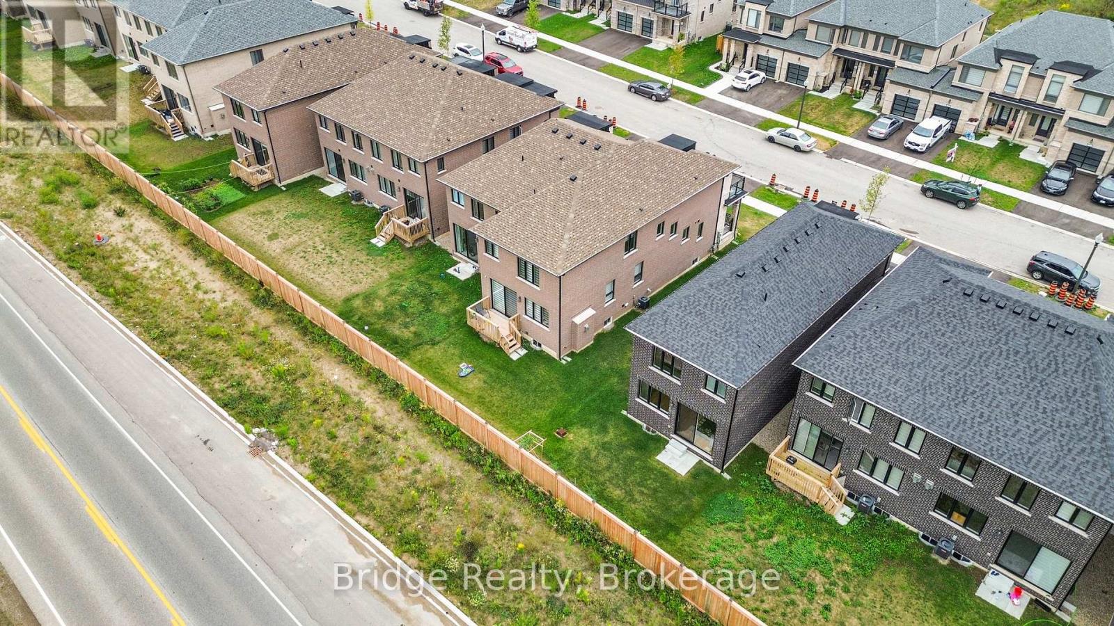 898 Sobeski Avenue, Woodstock, Ontario  N4T 0N7 - Photo 44 - X12357436