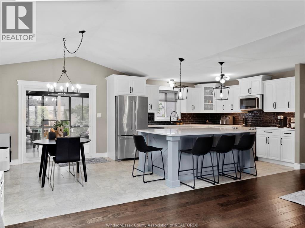 Property at 1355 LEGENDS LANE image 3