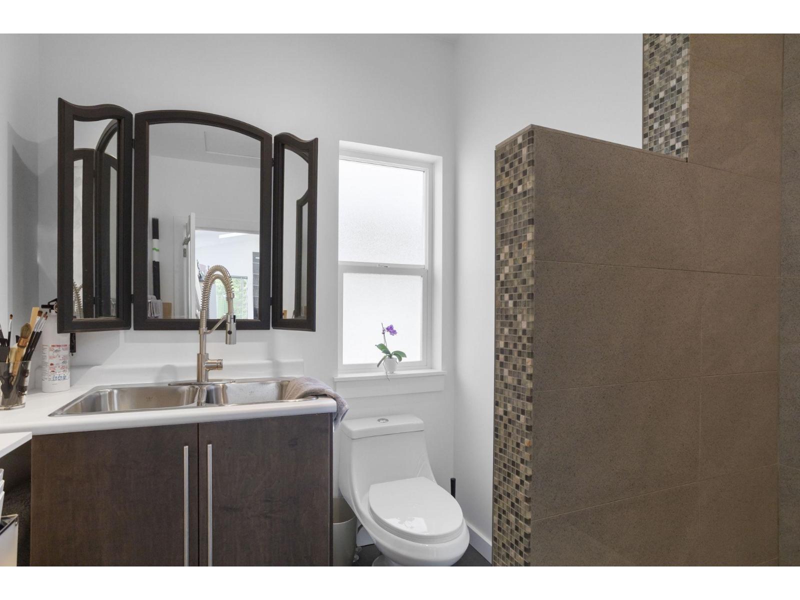 45655 Storey Avenue, Sardis West Vedder, Chilliwack, British Columbia  V2R 4E6 - Photo 33 - R3038950