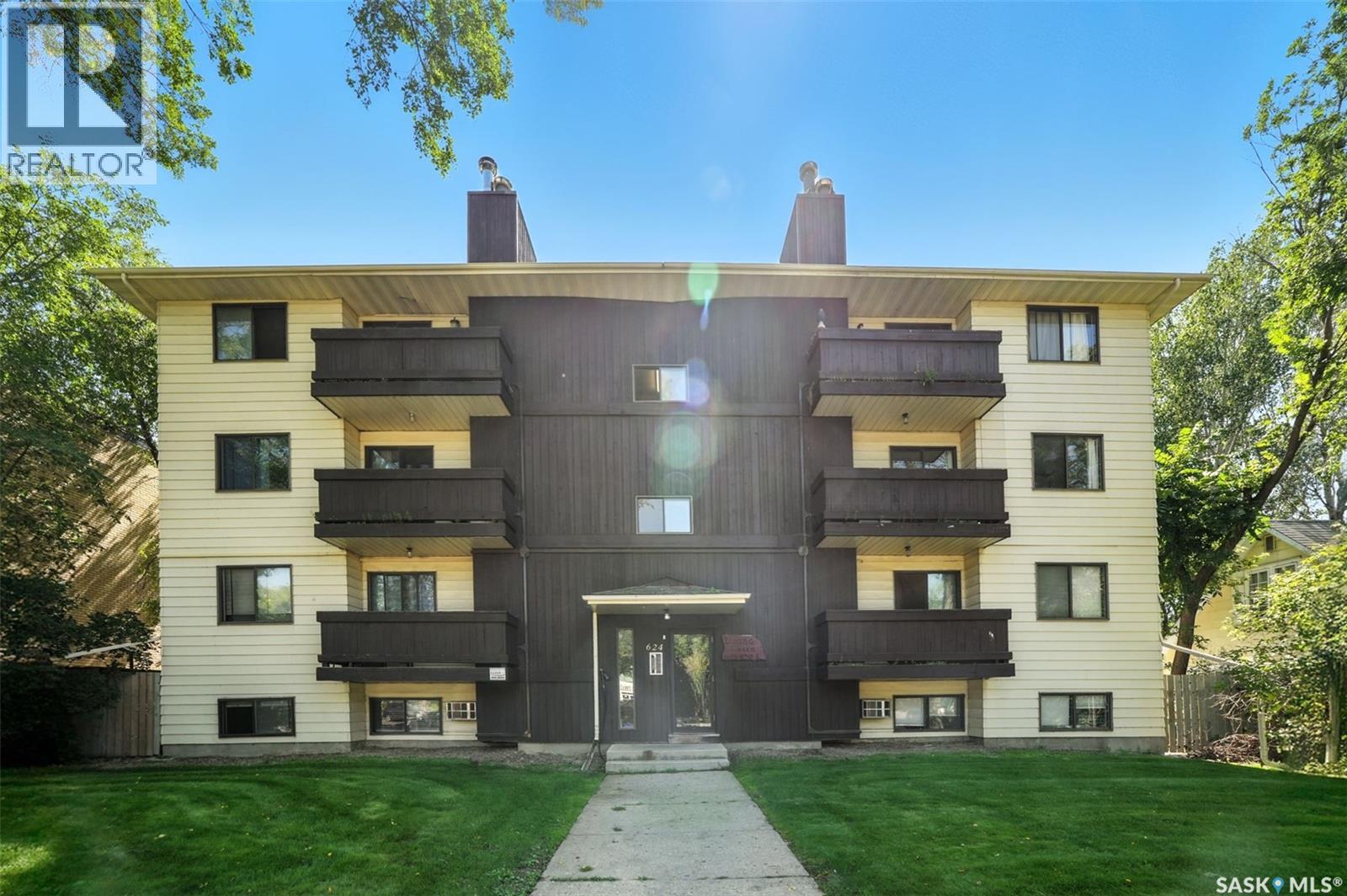 Property at 103 624 8th STREET E image 1