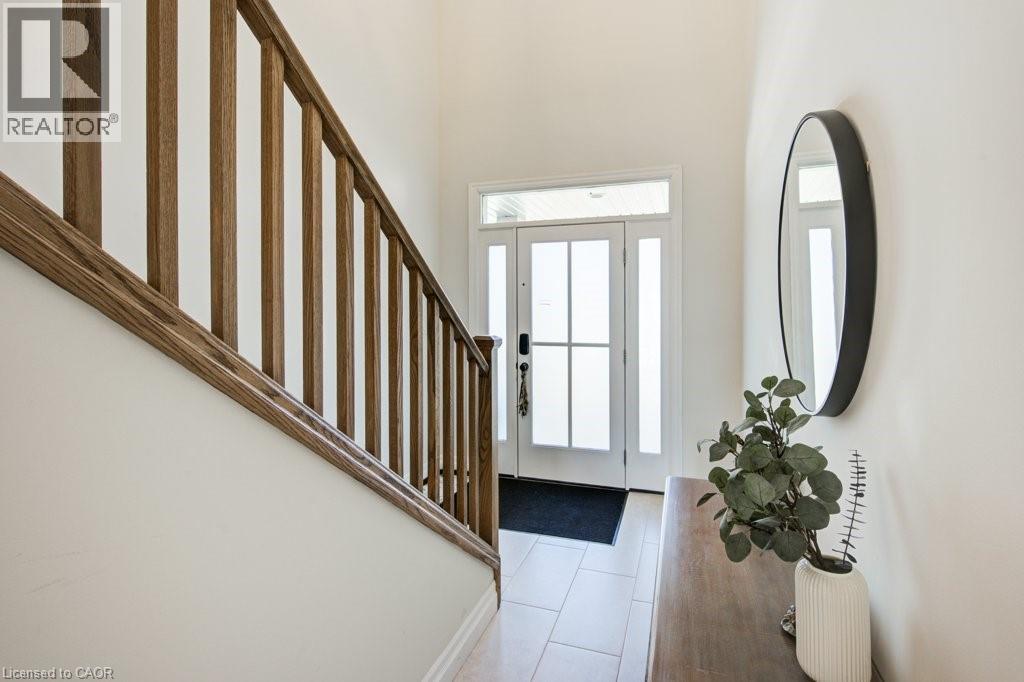 111 Livingston Drive, Tillsonburg, Ontario  N4G 0J3 - Photo 6 - 40760938