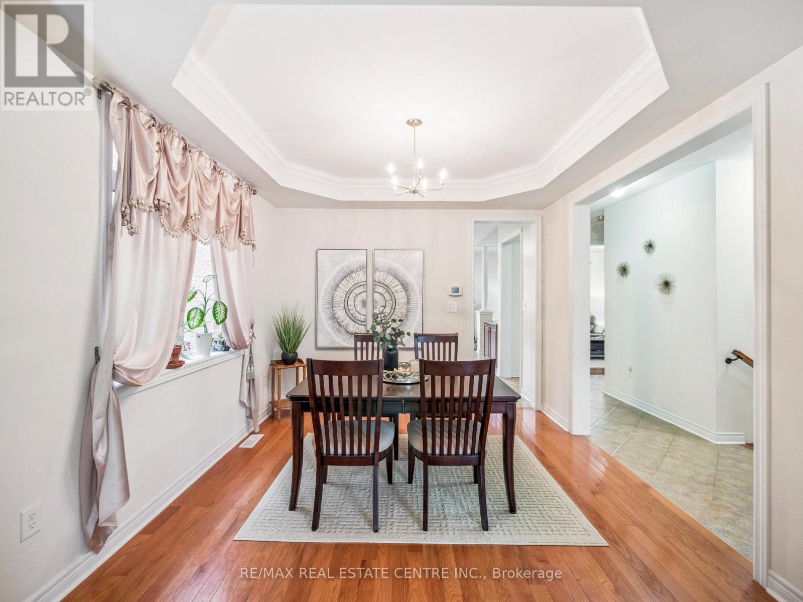 236 St Urbain Drive, Vaughan, Ontario  L4H 3K7 - Photo 14 - N12357432
