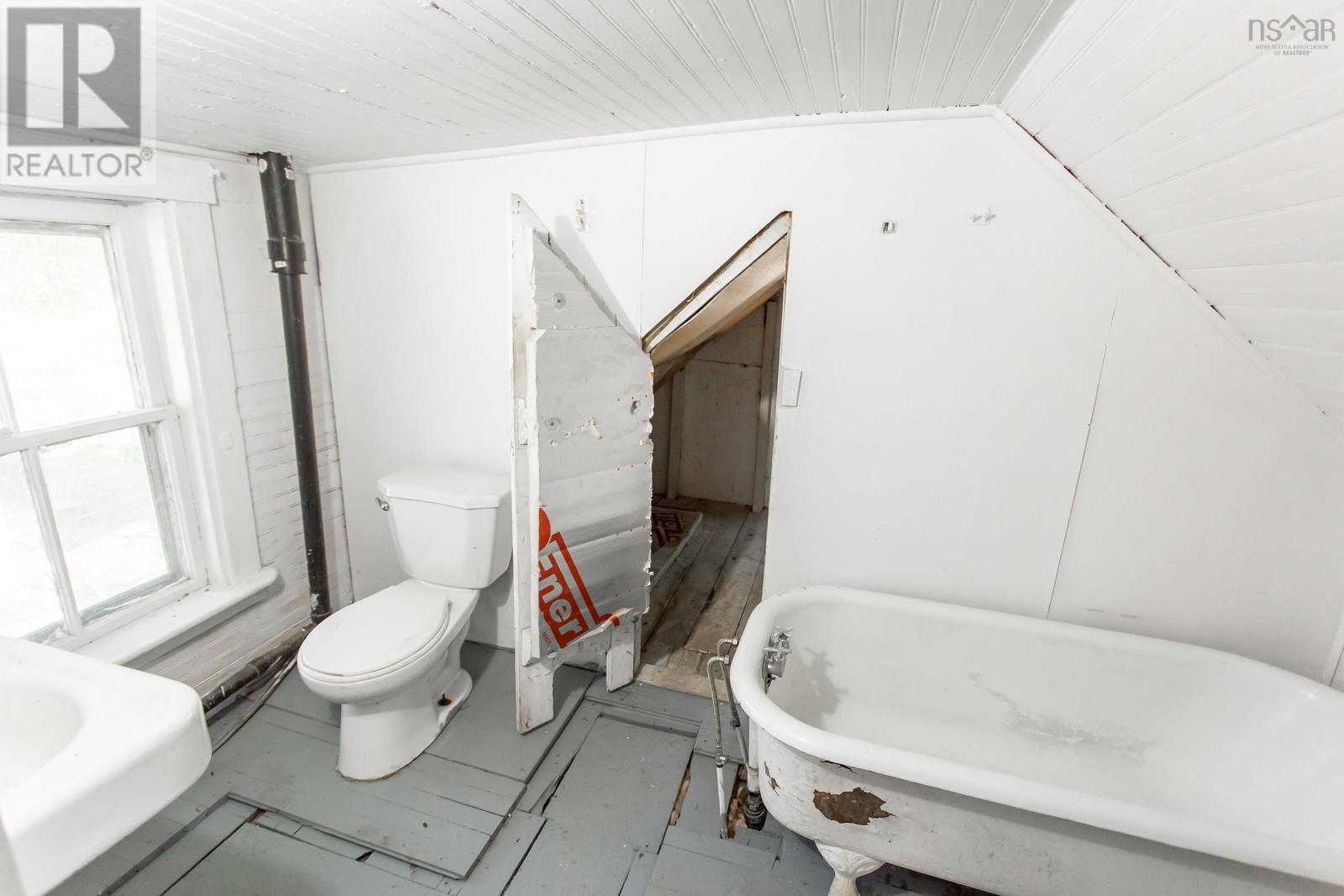 27 Canaan Avenue, Kentville, Nova Scotia  B4N 1B8 - Photo 14 - 202519900