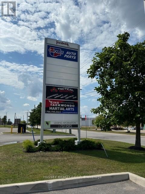 1 - 342 King Street, Barrie (0 West), Ontario  L4N 9L5 - Photo 7 - S12357462