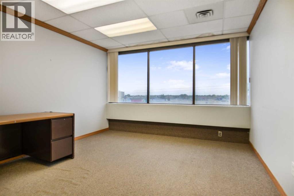 301, 9835 101 Avenue, Grande Prairie, Alberta  T8V 5V5 - Photo 7 - A2211741