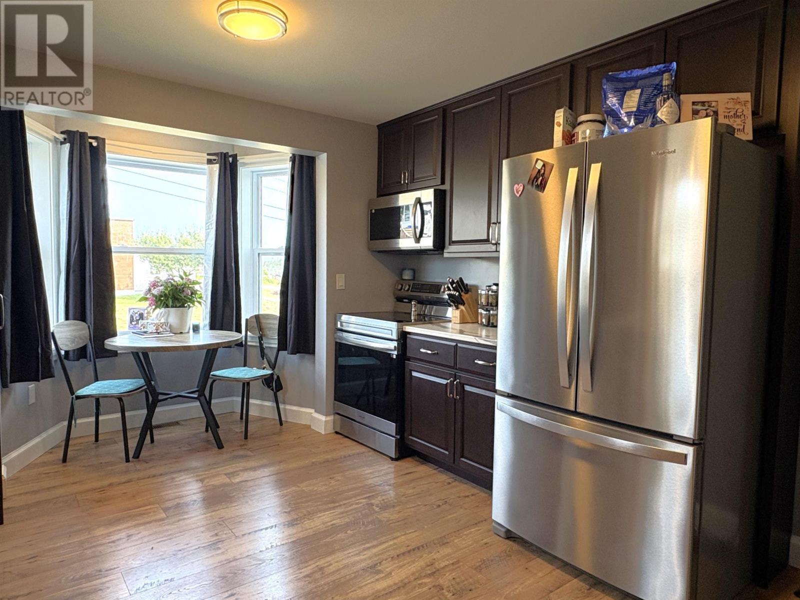 21 Marconi Street, Louisbourg, Nova Scotia  B1C 1K2 - Photo 7 - 202520808