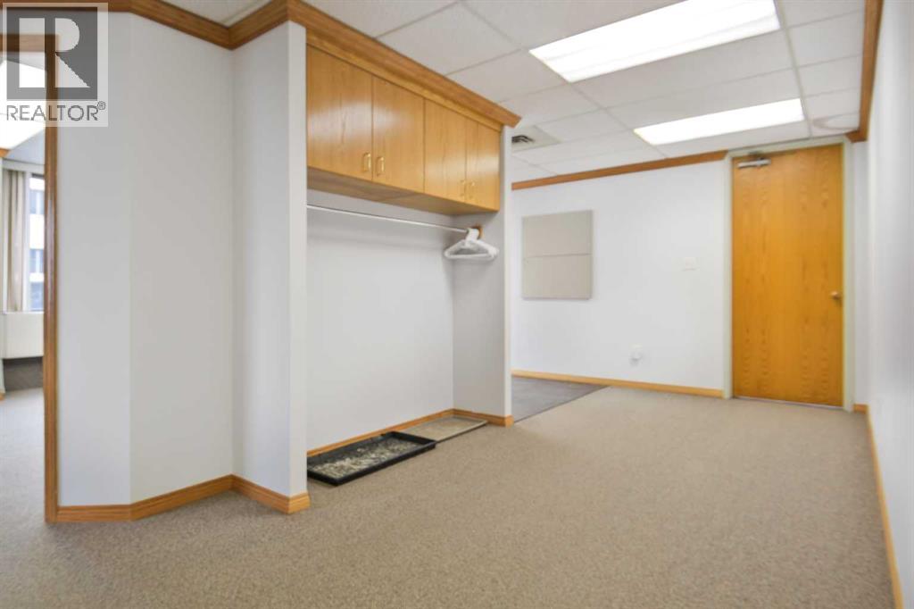 301, 9835 101 Avenue, Grande Prairie, Alberta  T8V 5V5 - Photo 9 - A2211741
