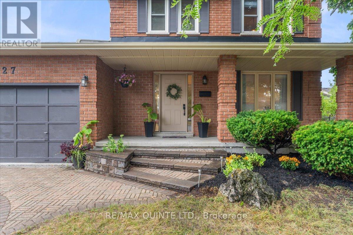 27 Morris Drive, Belleville, Ontario  K8P 5B3 - Photo 2 - X12357539