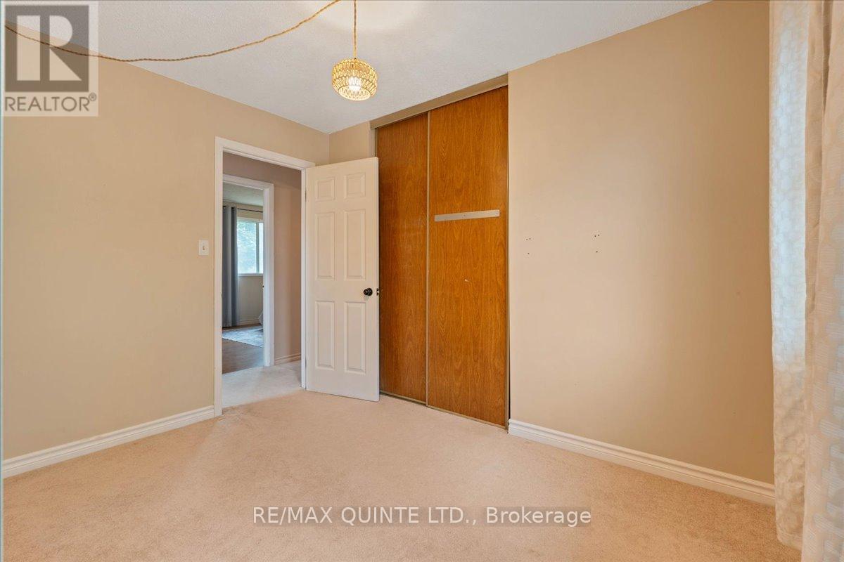 27 Morris Drive, Belleville, Ontario  K8P 5B3 - Photo 22 - X12357539