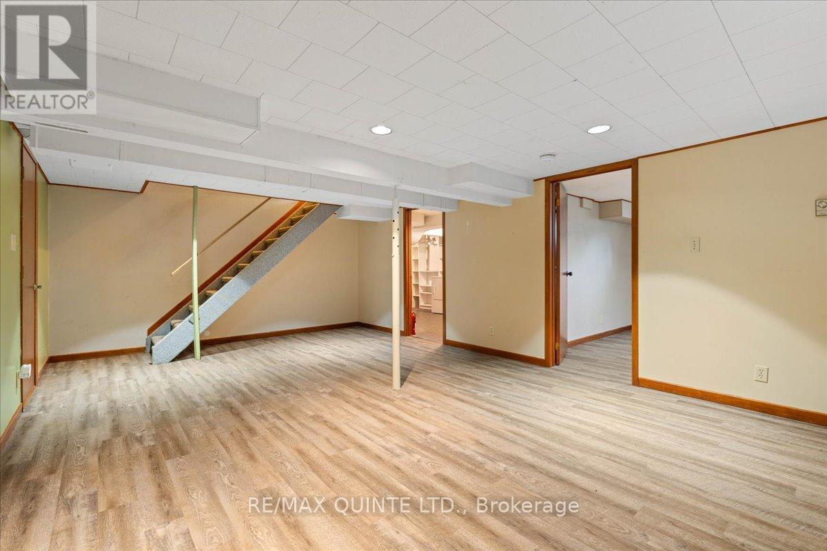 27 Morris Drive, Belleville, Ontario  K8P 5B3 - Photo 29 - X12357539