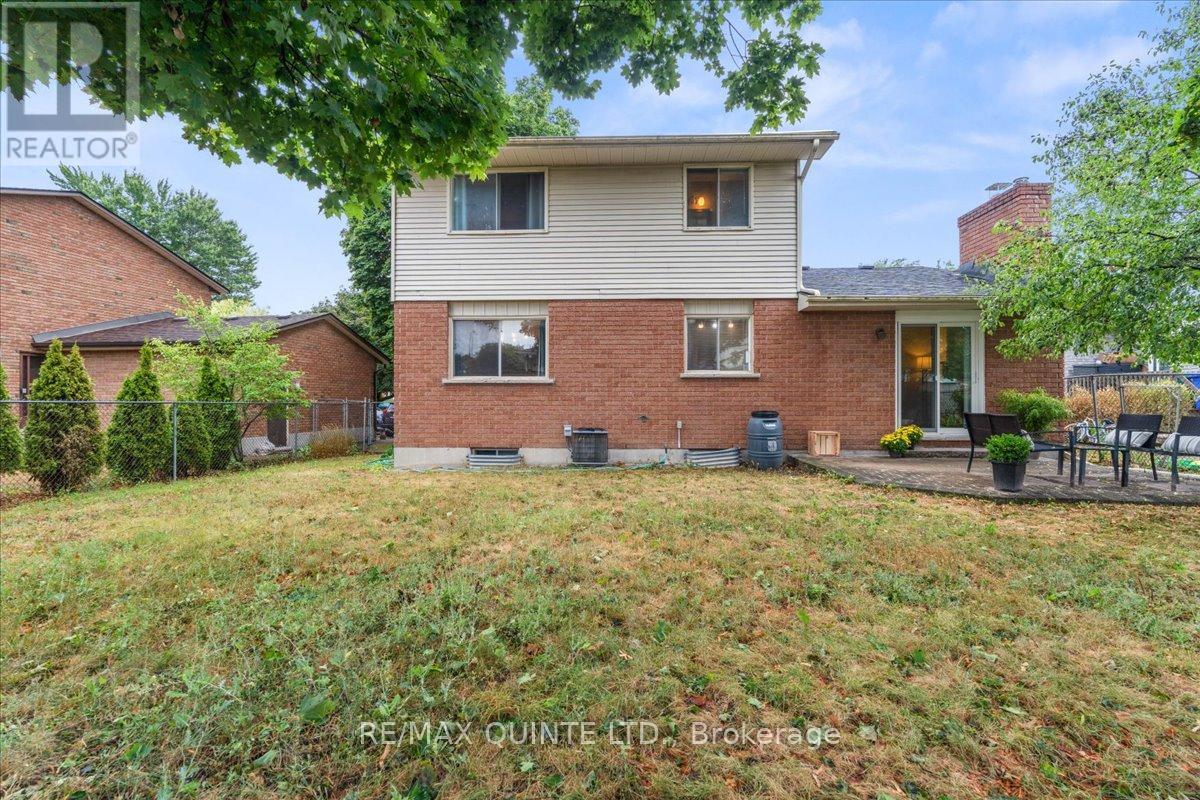 27 Morris Drive, Belleville, Ontario  K8P 5B3 - Photo 36 - X12357539