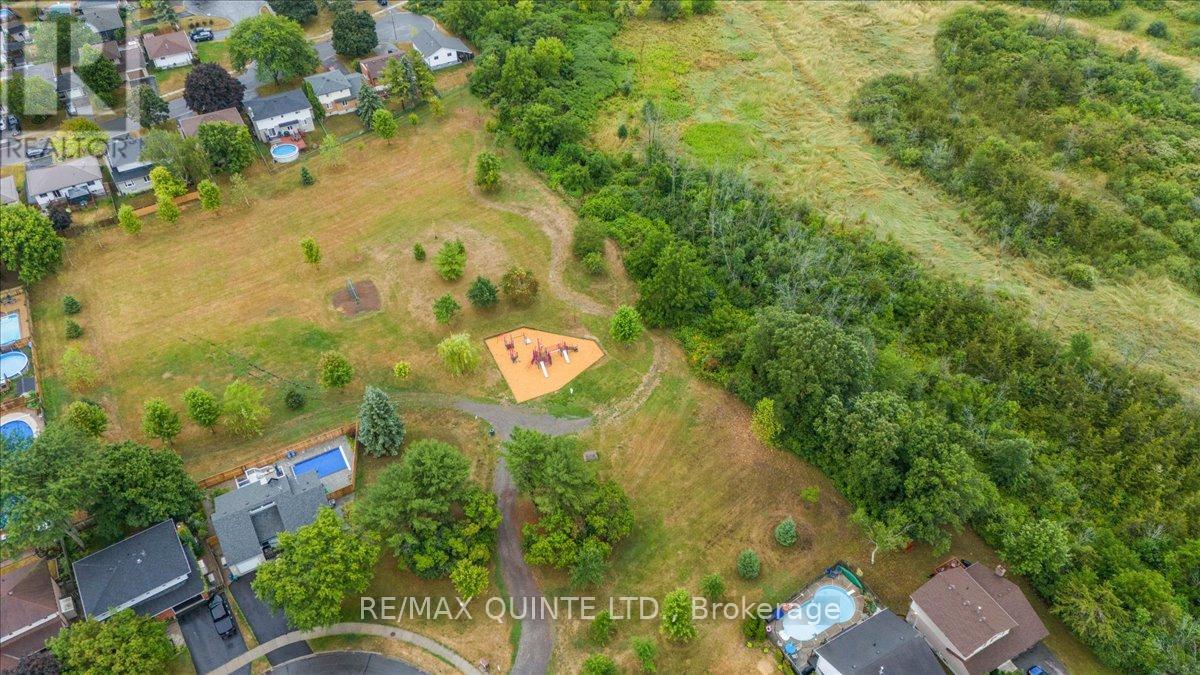 27 Morris Drive, Belleville, Ontario  K8P 5B3 - Photo 39 - X12357539