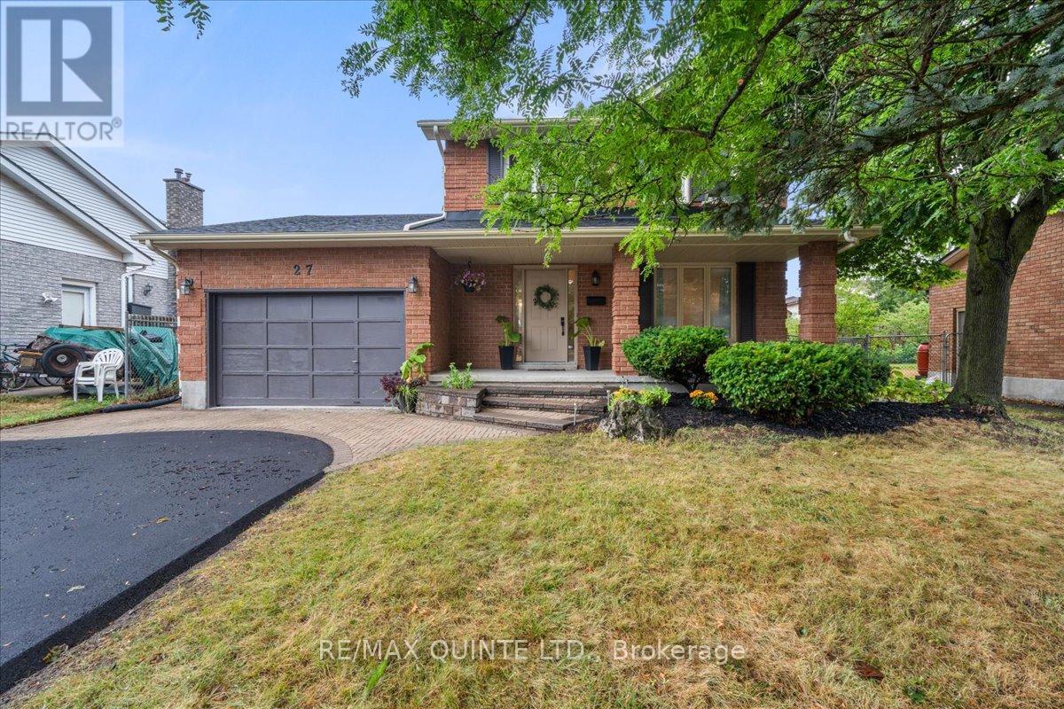 27 Morris Drive, Belleville, Ontario  K8P 5B3 - Photo 4 - X12357539