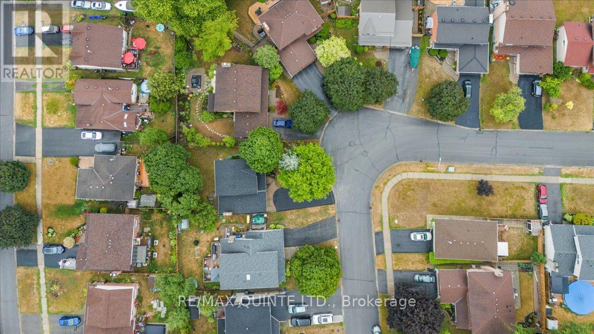 27 Morris Drive, Belleville, Ontario  K8P 5B3 - Photo 40 - X12357539