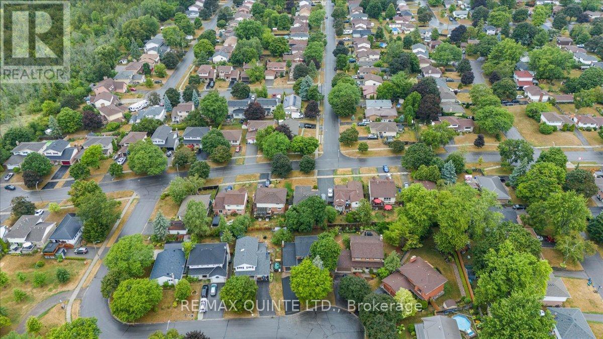 27 Morris Drive, Belleville, Ontario  K8P 5B3 - Photo 41 - X12357539