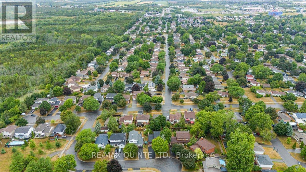 27 Morris Drive, Belleville, Ontario  K8P 5B3 - Photo 42 - X12357539