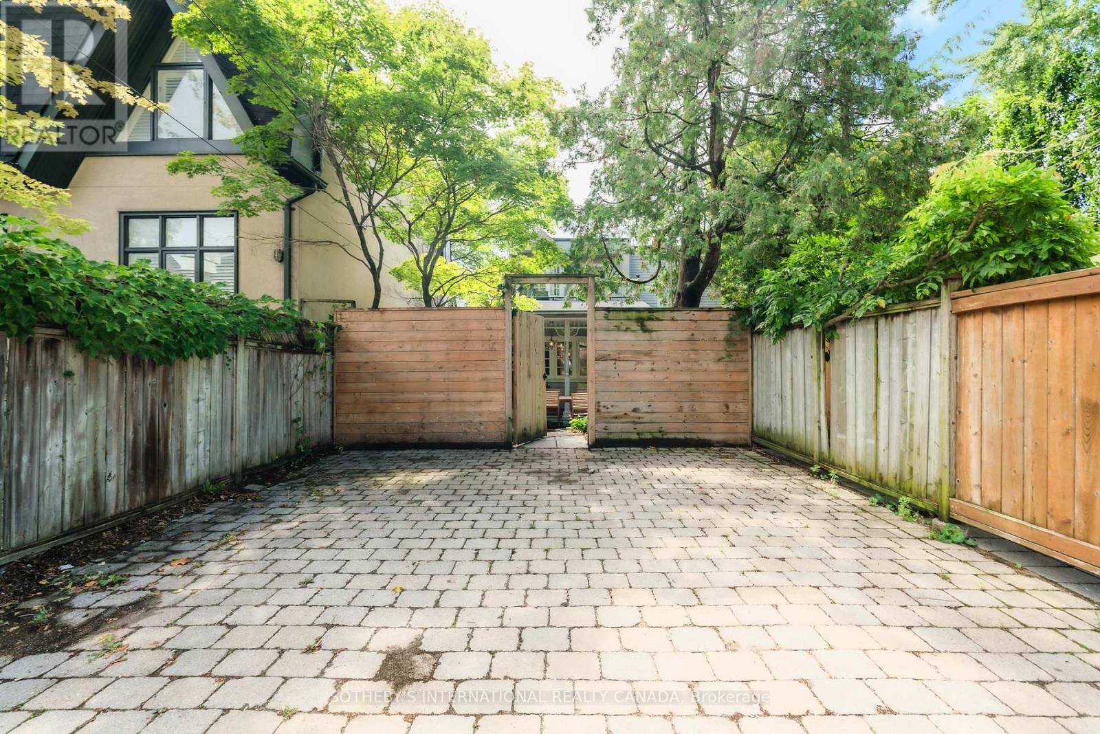 30 Amelia Street, Toronto, Ontario  M4X 1E1 - Photo 24 - C12353971
