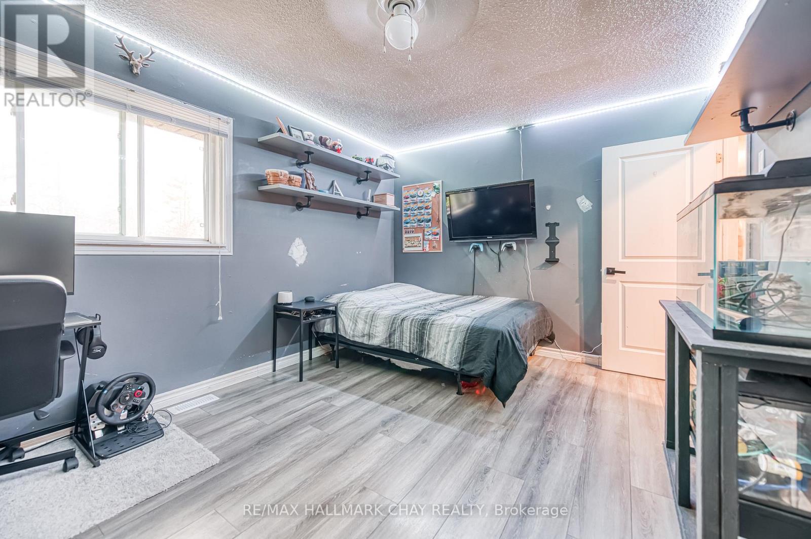 20 Howard Avenue, Brock (Beaverton), Ontario  L0K 1A0 - Photo 17 - N12315666