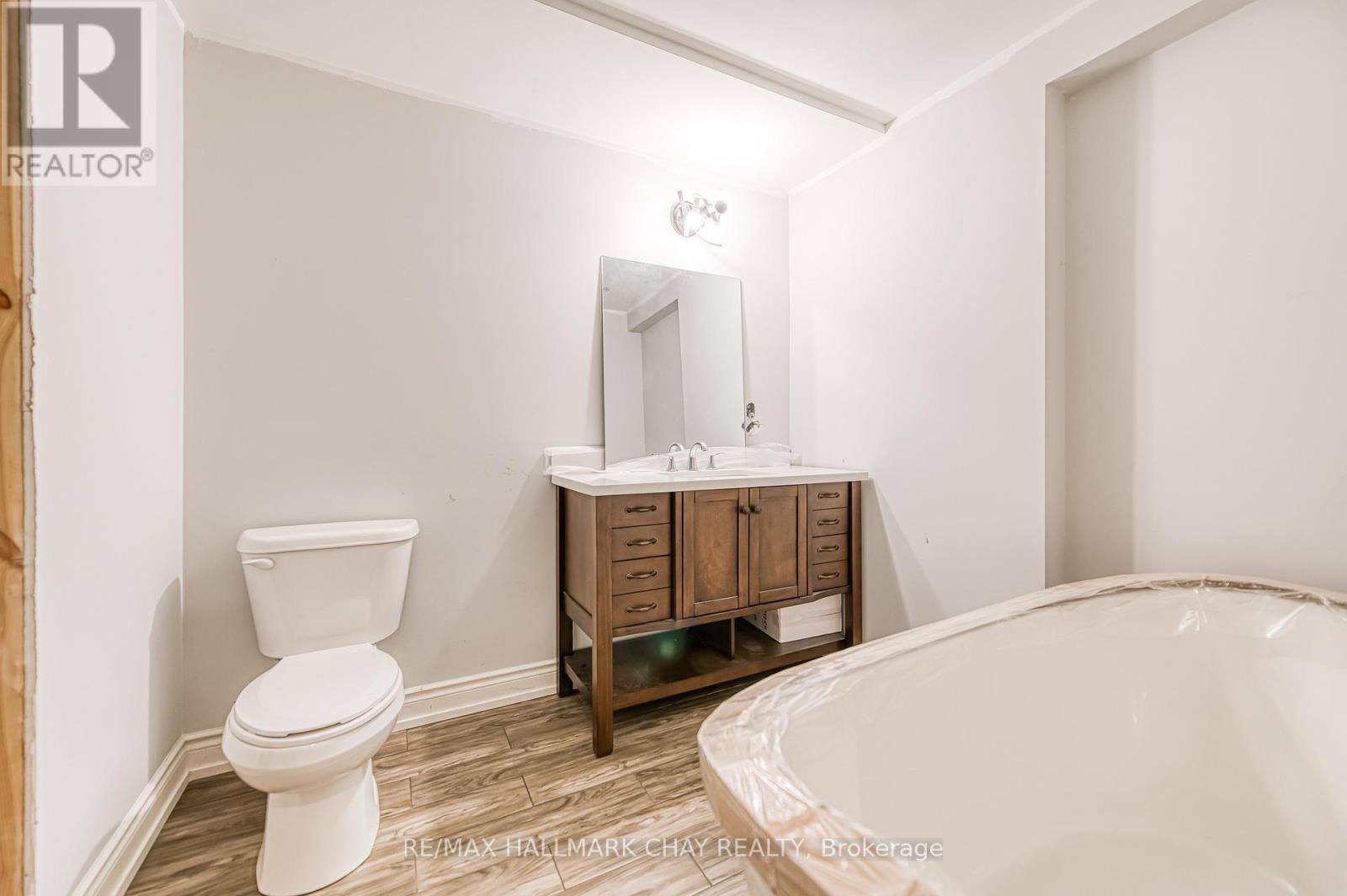 20 Howard Avenue, Brock (Beaverton), Ontario  L0K 1A0 - Photo 21 - N12315666
