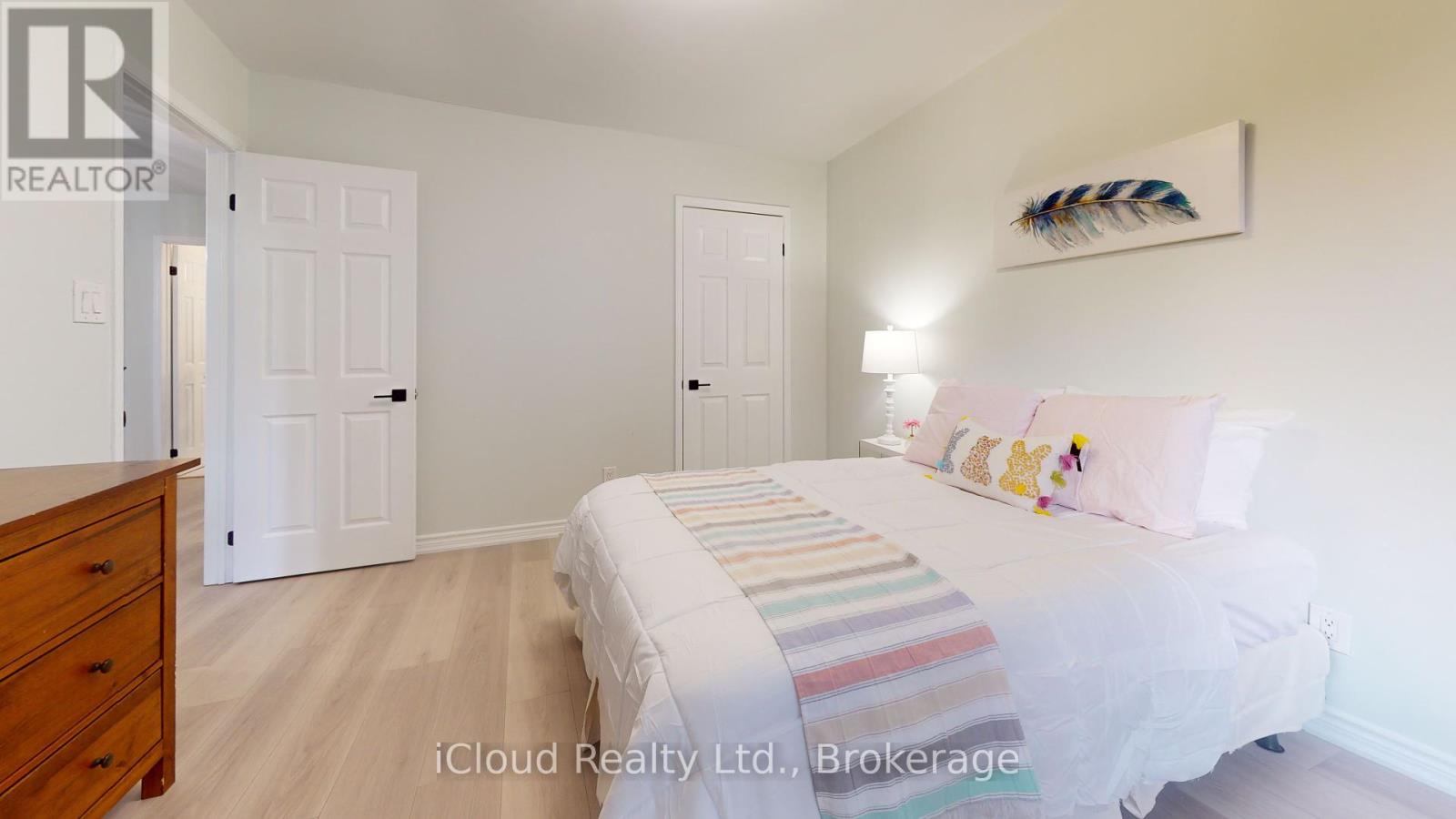 27 Briarwood Drive, Caledon, Ontario  L7K 0N1 - Photo 11 - W12321508