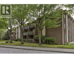 214 3921 CARRIGAN COURT