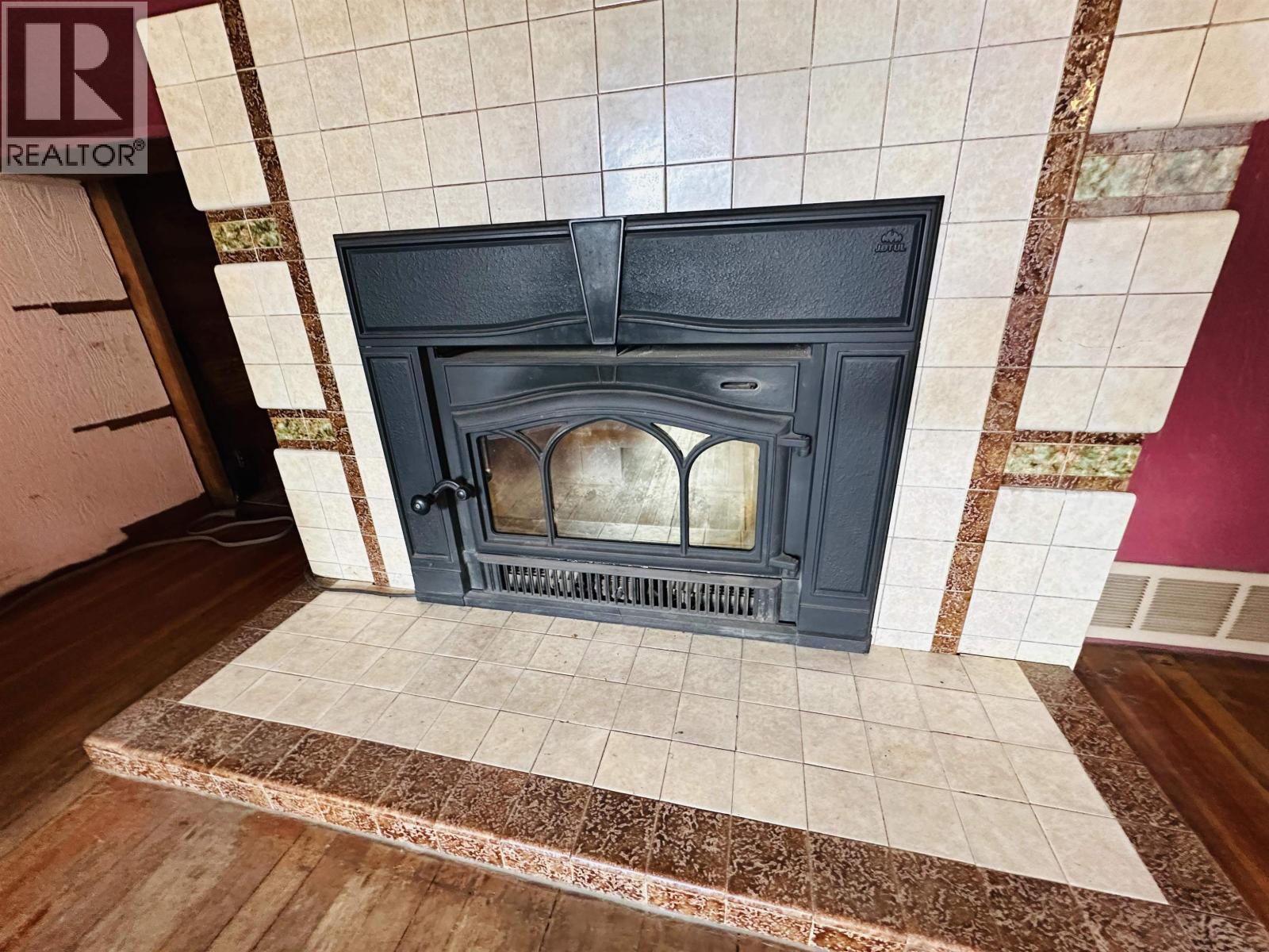1305 Thomas Avenue, Coquitlam, British Columbia  V3K 2L4 - Photo 12 - R3039359