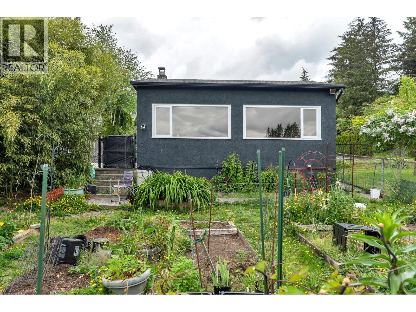 1305 Thomas Avenue, Coquitlam, British Columbia  V3K 2L4 - Photo 26 - R3039359