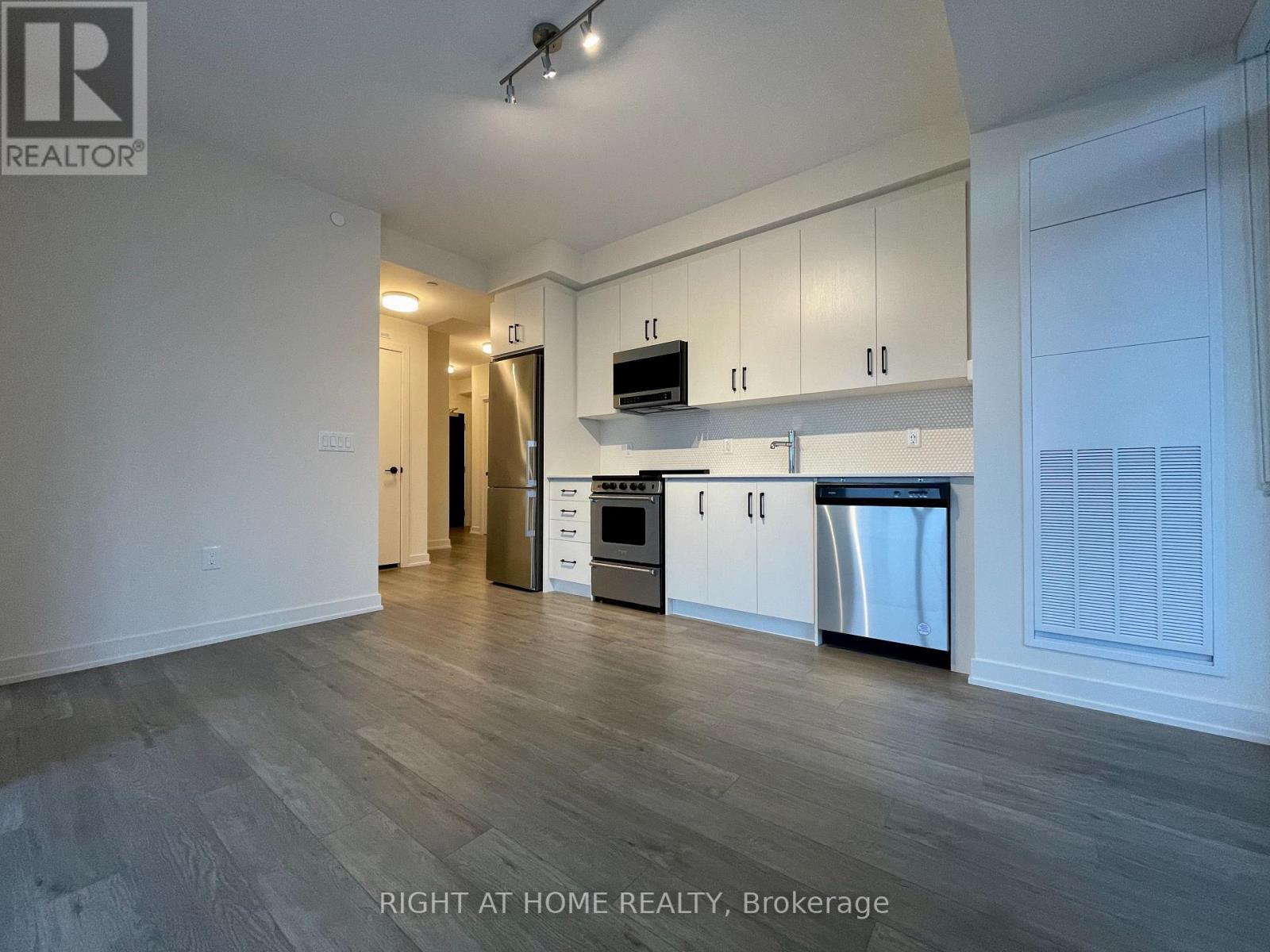 515 - 212 King William Street, Hamilton, Ontario  L8R 3N9 - Photo 4 - X12357481
