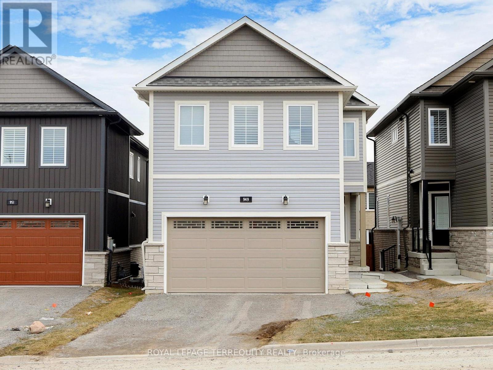 949 BAMFORD TERRACE, Peterborough, Ontario
