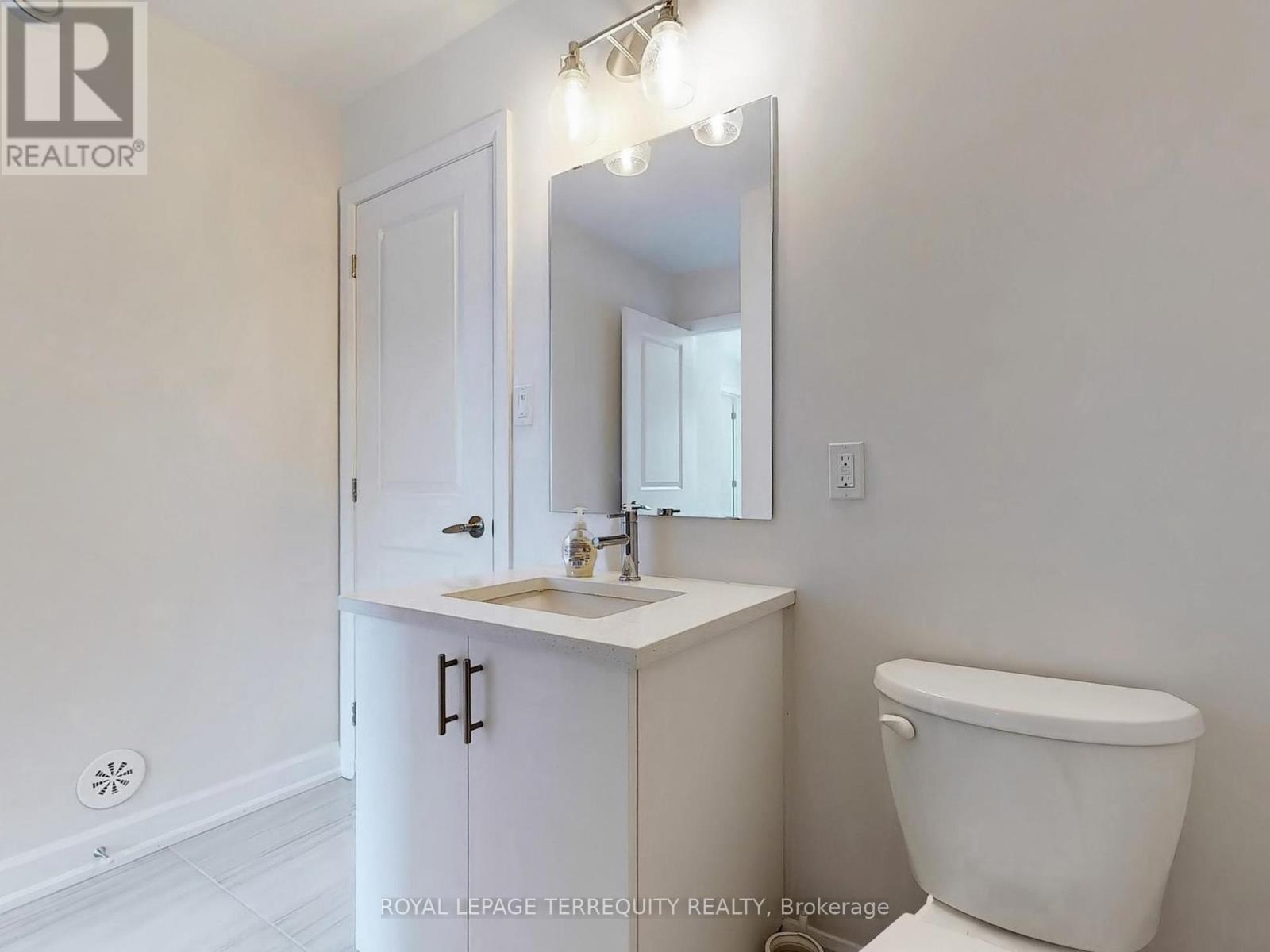 949 Bamford Terrace, Peterborough, Ontario  K9J 6X4 - Photo 26 - X12357487