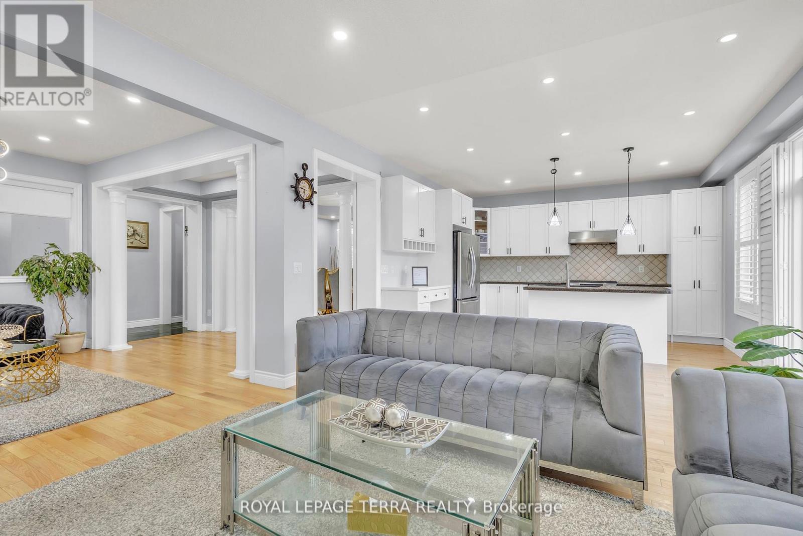 584 Pinery Trail, Waterloo, Ontario  N2V 2Y3 - Photo 20 - X12357526