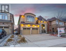 584 PINERY TRAIL, Waterloo, Ontario