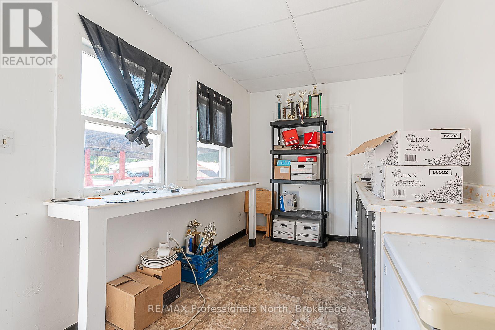 1063 Ravine Road, Minden Hills, Ontario  K0M 2K0 - Photo 35 - X12357565