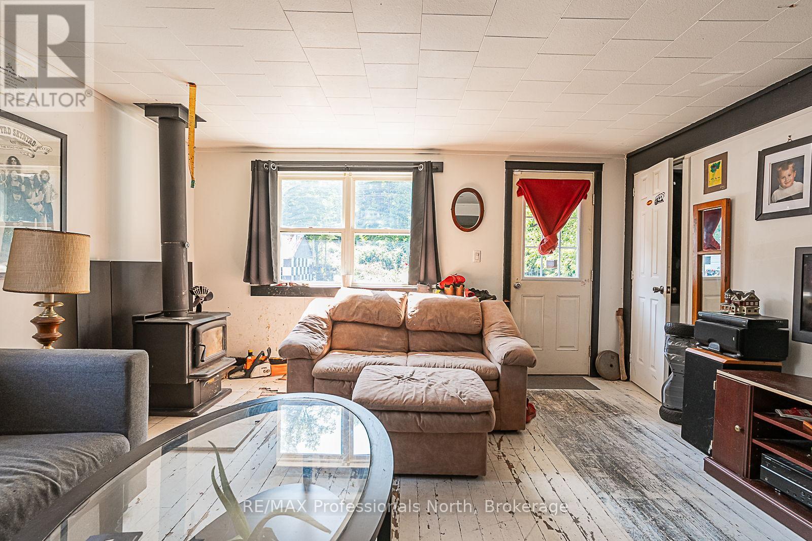 1063 Ravine Road, Minden Hills, Ontario  K0M 2K0 - Photo 41 - X12357565