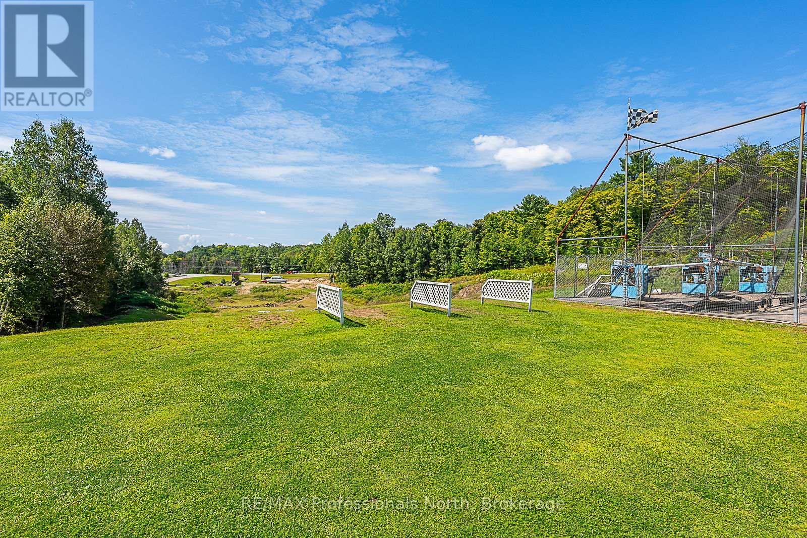 1063 Ravine Road, Minden Hills, Ontario  K0M 2K0 - Photo 15 - X12357584