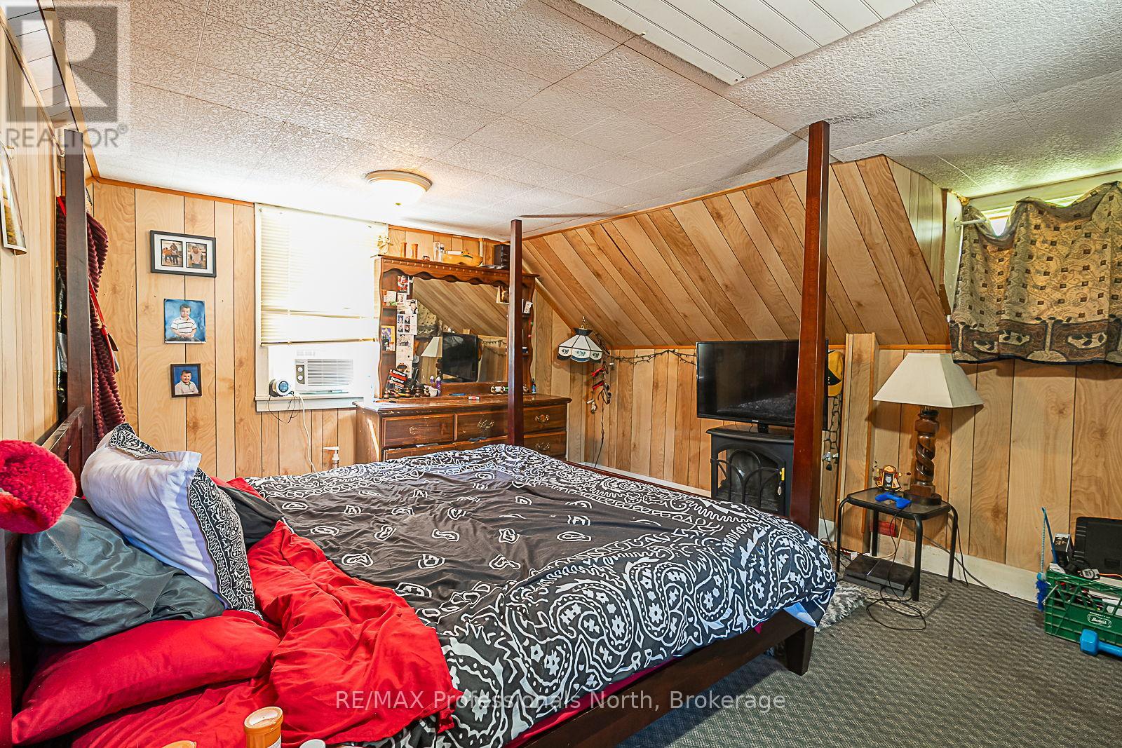 1063 Ravine Road, Minden Hills, Ontario  K0M 2K0 - Photo 34 - X12357584