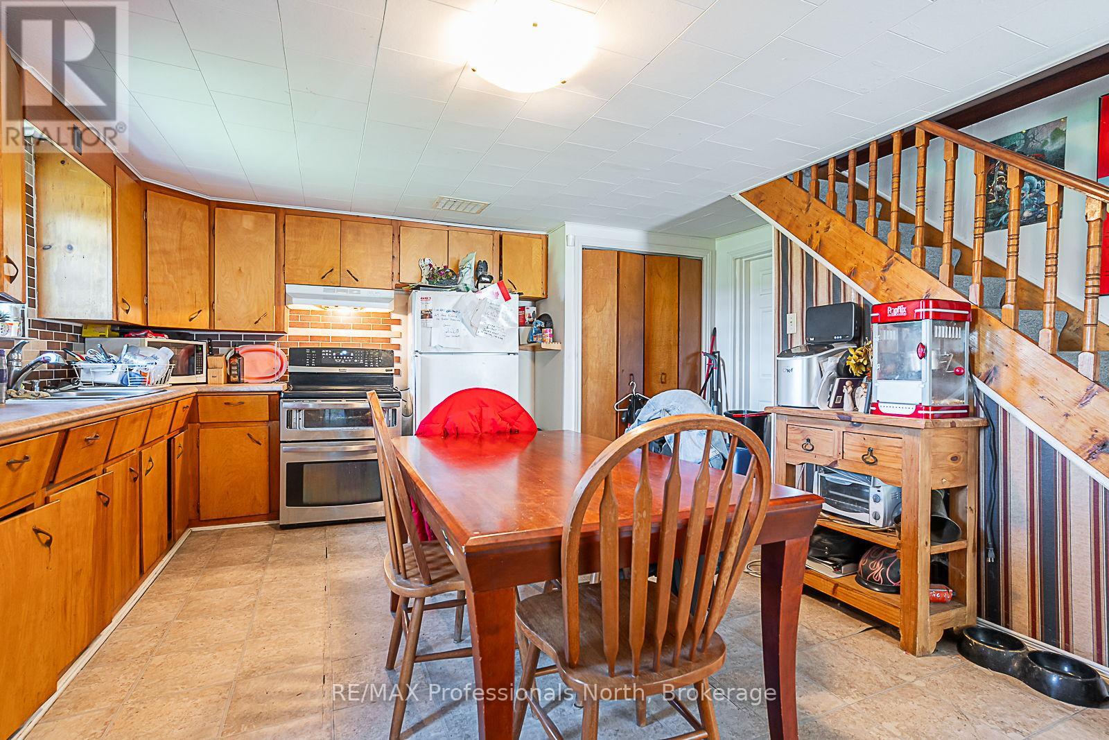 1063 Ravine Road, Minden Hills, Ontario  K0M 2K0 - Photo 39 - X12357584