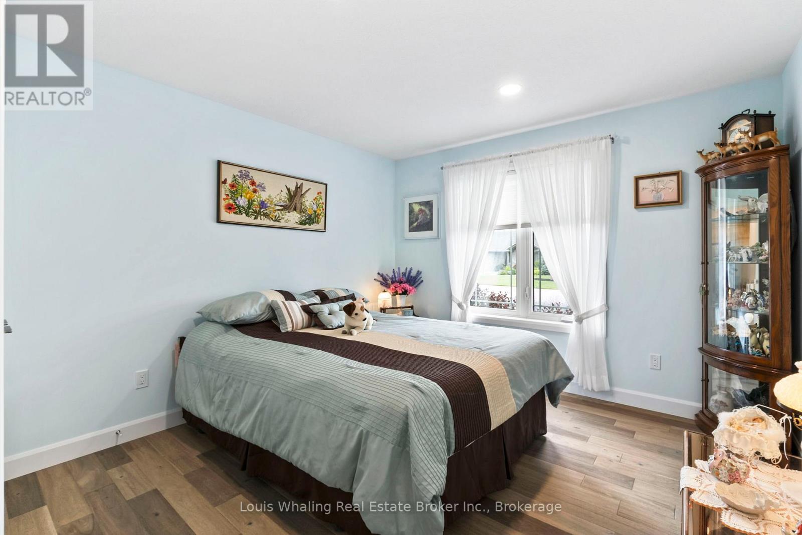 108 12th A Avenue, Hanover, Ontario  N4N 3T8 - Photo 16 - X12357593