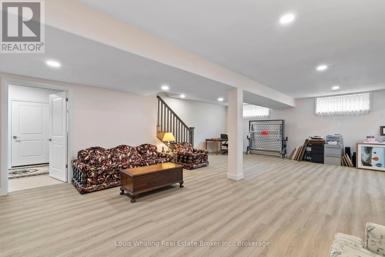 108 12th A Avenue, Hanover, Ontario  N4N 3T8 - Photo 22 - X12357593